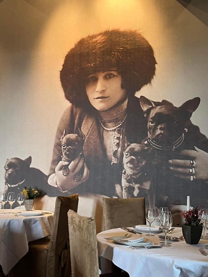 Chateau De Castel Novel Boutique Hotel Varetz Екстериор снимка