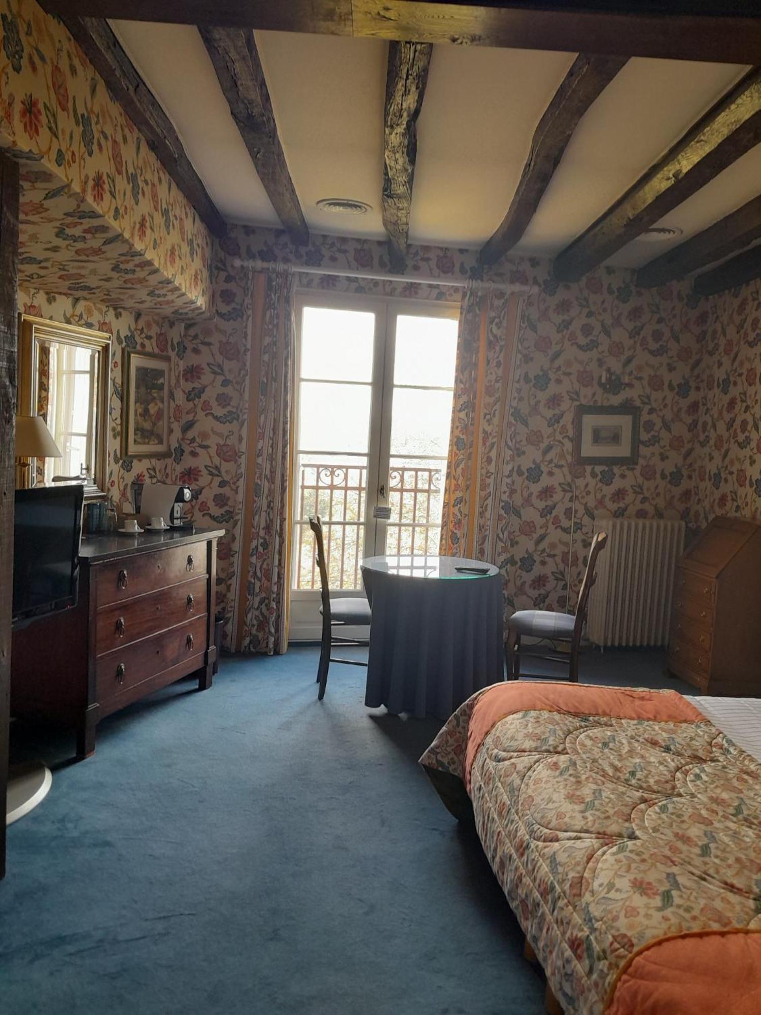 Chateau De Castel Novel Boutique Hotel Varetz Екстериор снимка
